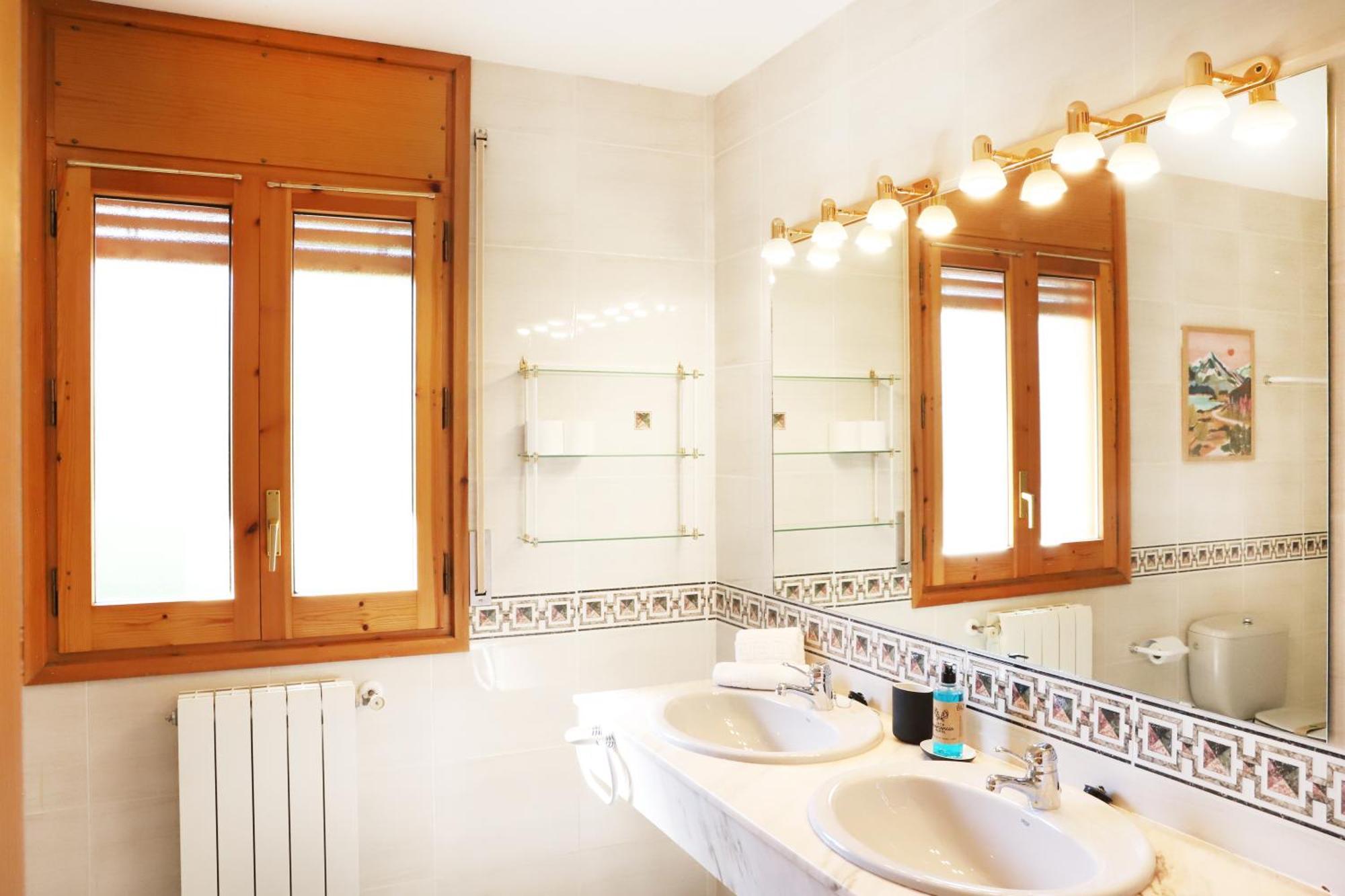 Villa San Lure Jaca Luaran gambar