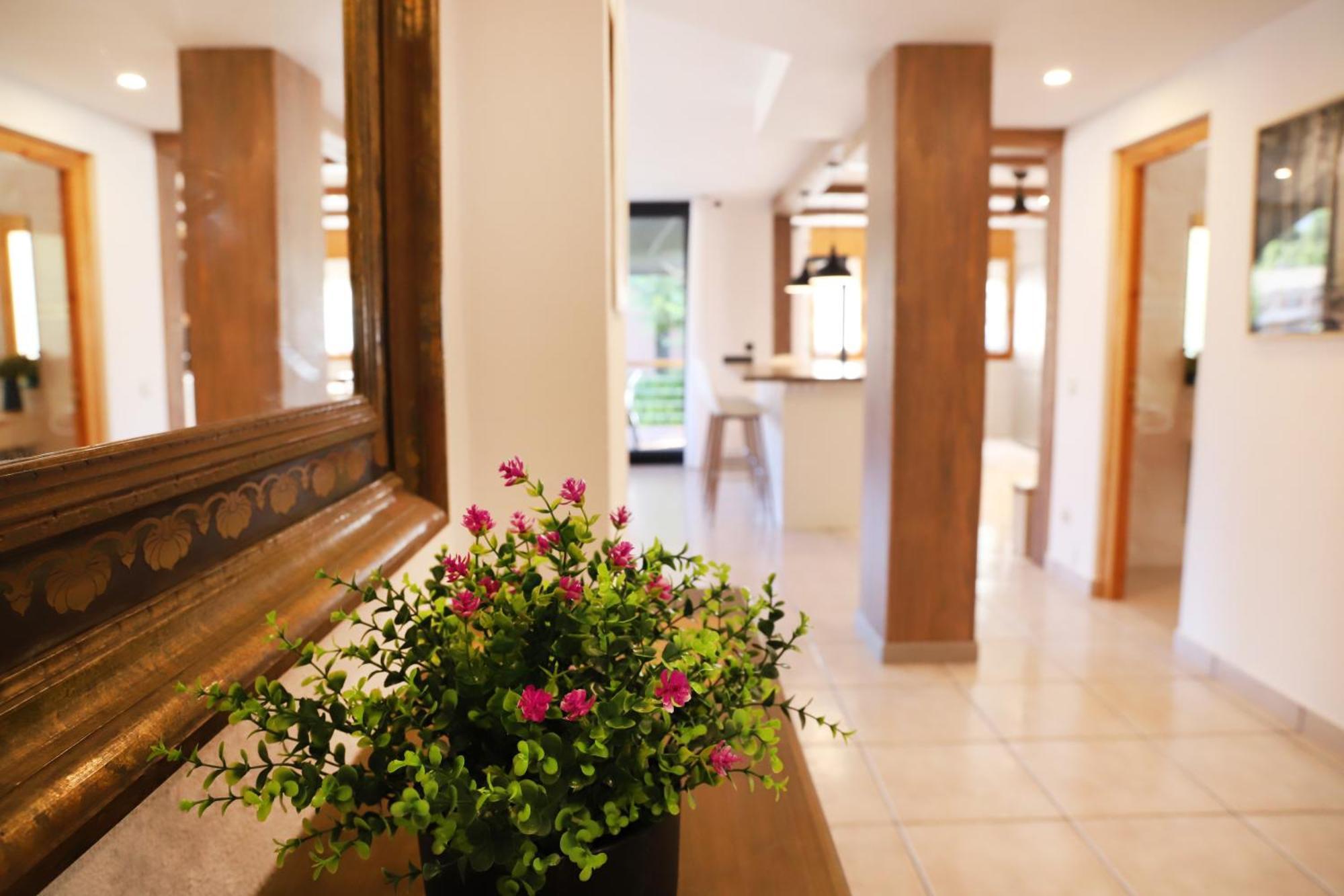 Villa San Lure Jaca Luaran gambar